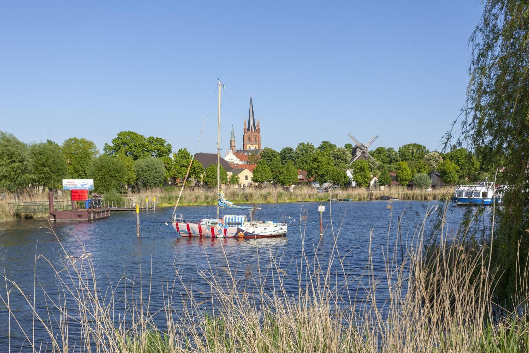 Hotel Zur Insel Werder  Eksteriør billede